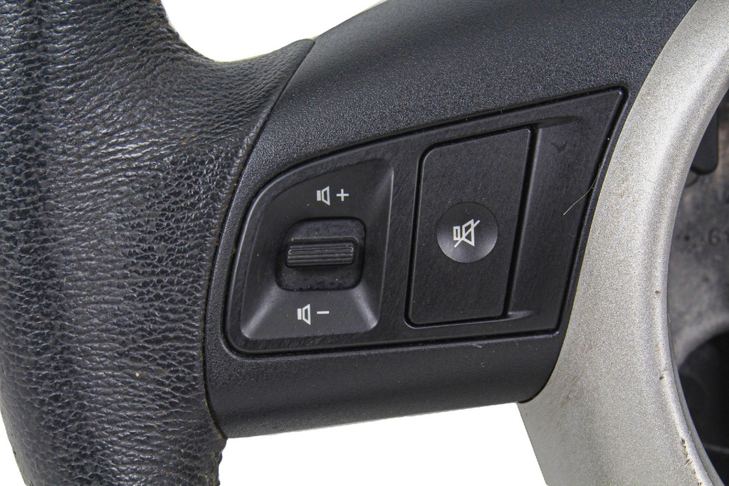 фото №6, Шкіряний повітропровід шкіра мультифункція kia venga