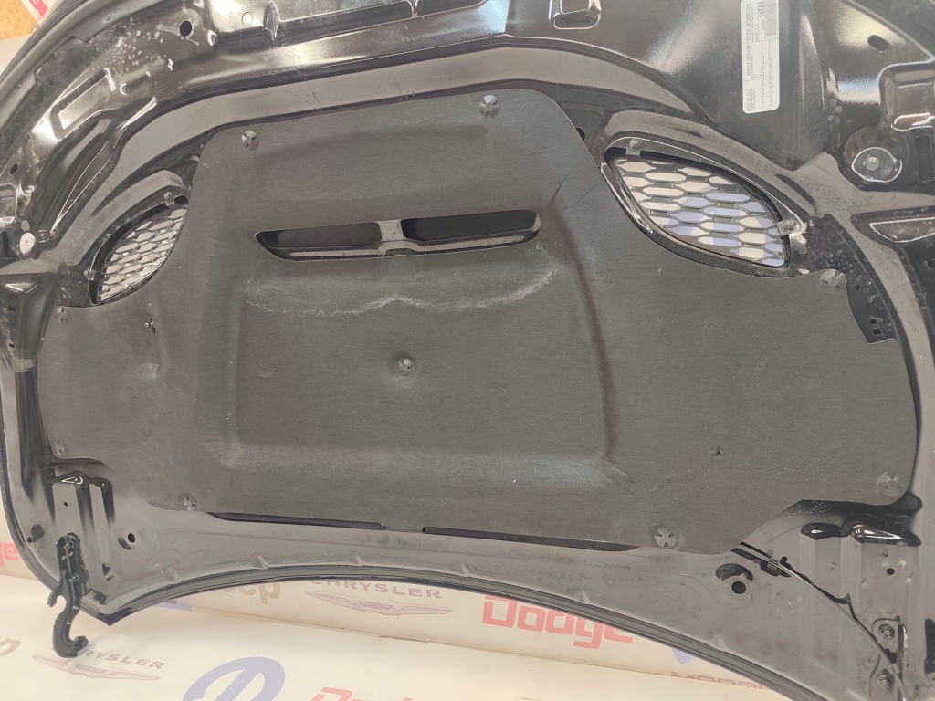 Dodge durango 2017-2025 капот чорна pxj oem mopar srt gt в Україні