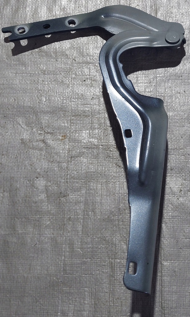 фото №1, Seat ibiza v 6f0 петля правый капот 6f0823302