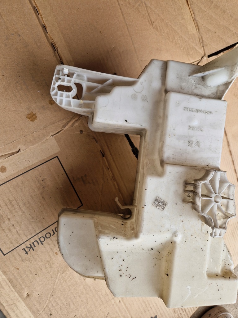 Купити Citroen c5 iii x7 бачок омивача ксенон 9683488180