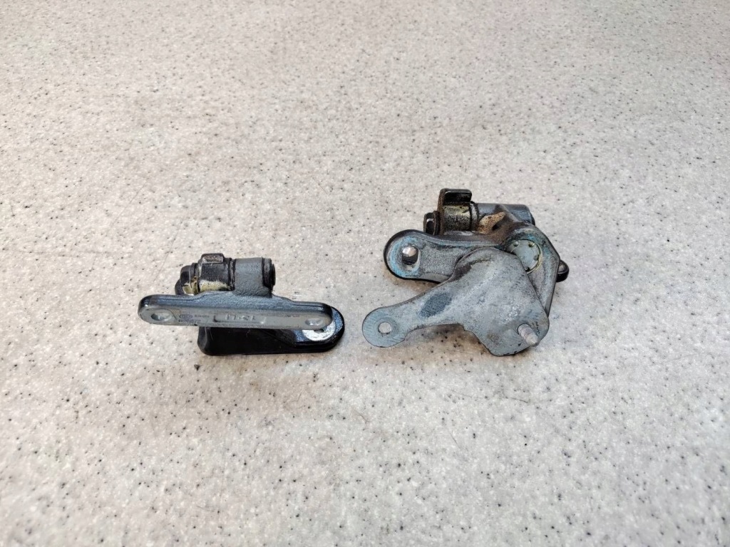 фото №3, Петля двері лівий перед передній mercedes slk r172 w172 c197