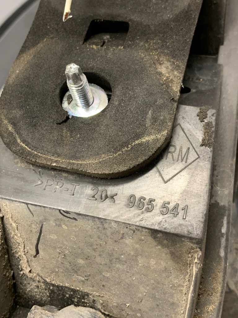 фото №5, Лампа задня ліва 8200387888 renault