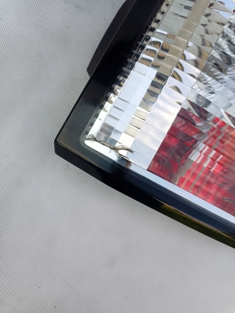 фото №2, Лампа led задняя правая land rover discovery iv