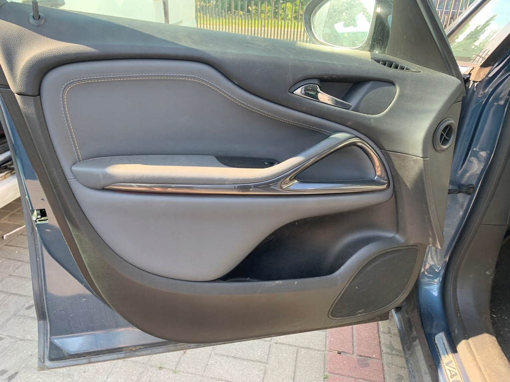 фото №13, Opel zafira c сидіння сидіння заднє сидіння 7os.