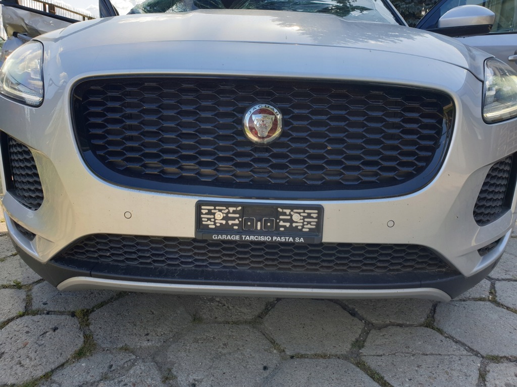 фото №11, Jaguar e-pace 2.0 d 2019rok kompletny перед капот крила бампер радіатор