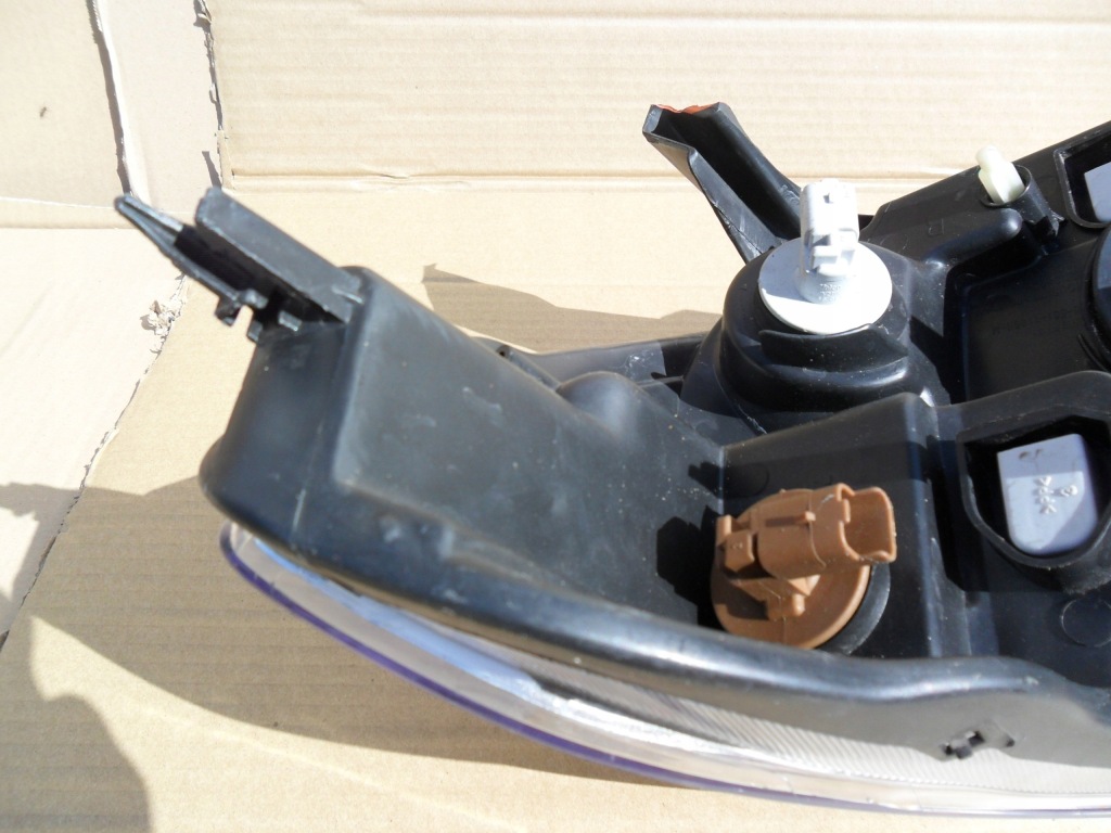 фото №12, Dacia dokker lodgy 12- лампа перед права