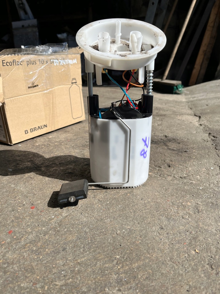 Купить 78 bmw помпа топлива бензин 7197046