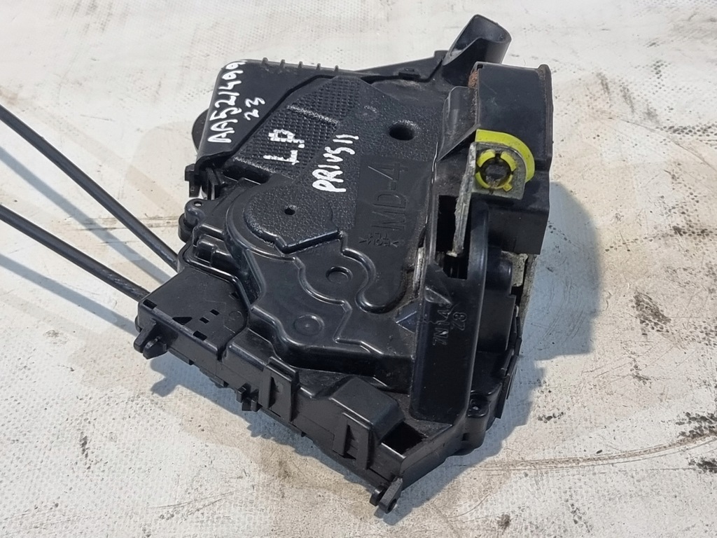 фото №4, Замок дверь левый перед toyota prius ii 08r