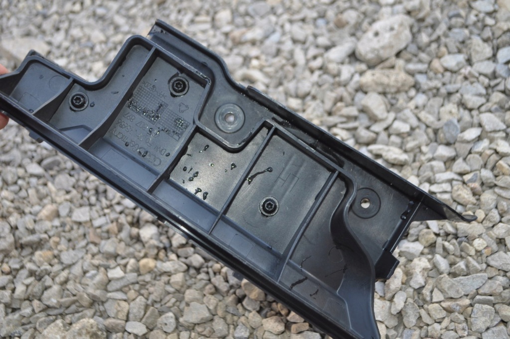 Направляющая бампера задняя audi a6 c6 sedan 4f5807897 левый Недорого