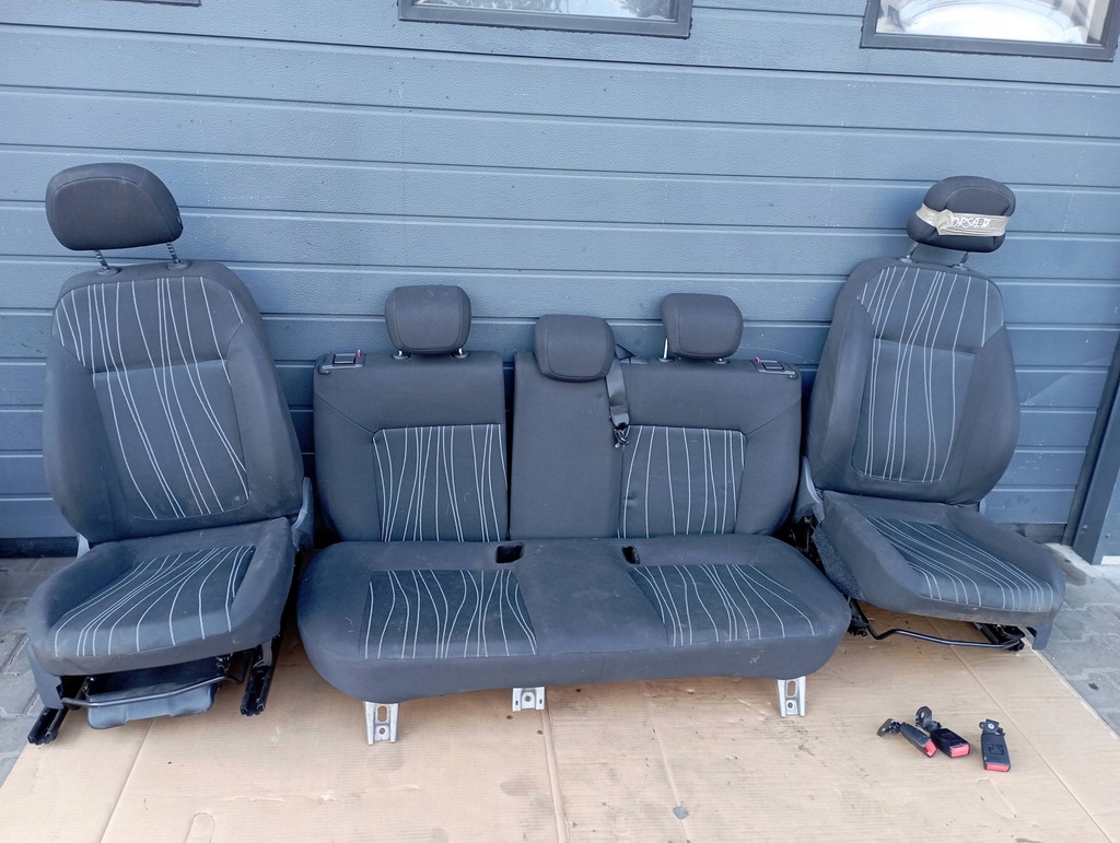 фото №1, Opel corsa d hb сиденья заднее сиденье комплект сиденья