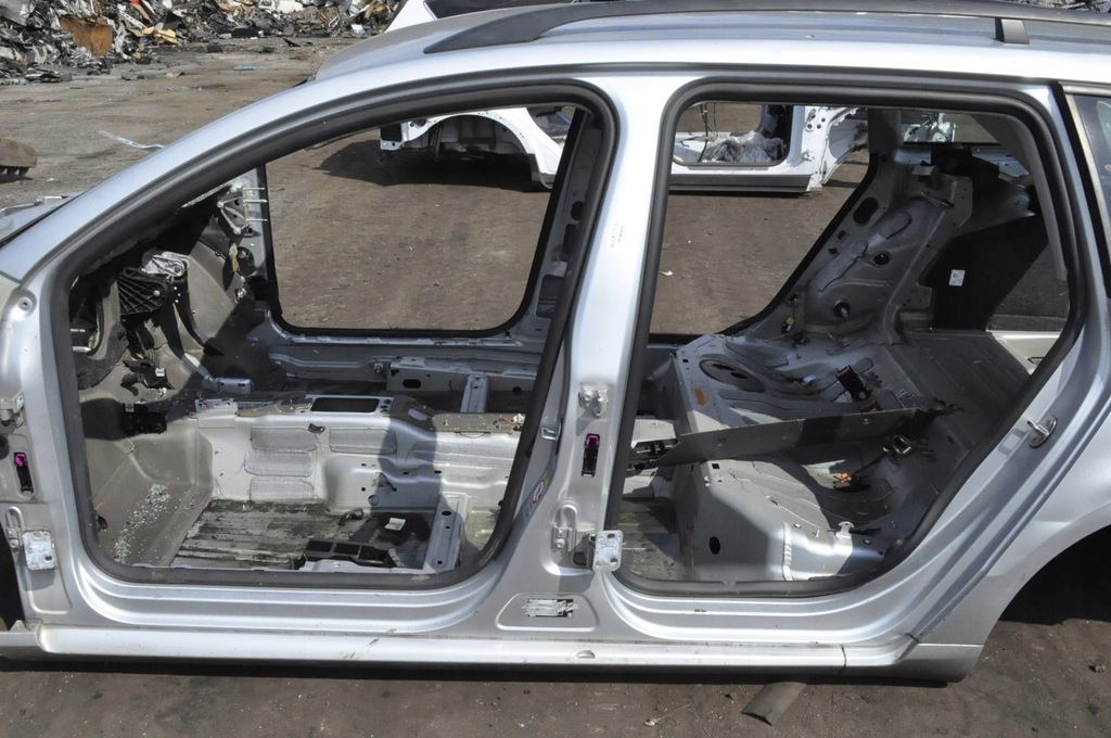 фото №1, Volkswagen passat b7 блок двигателя порог левый