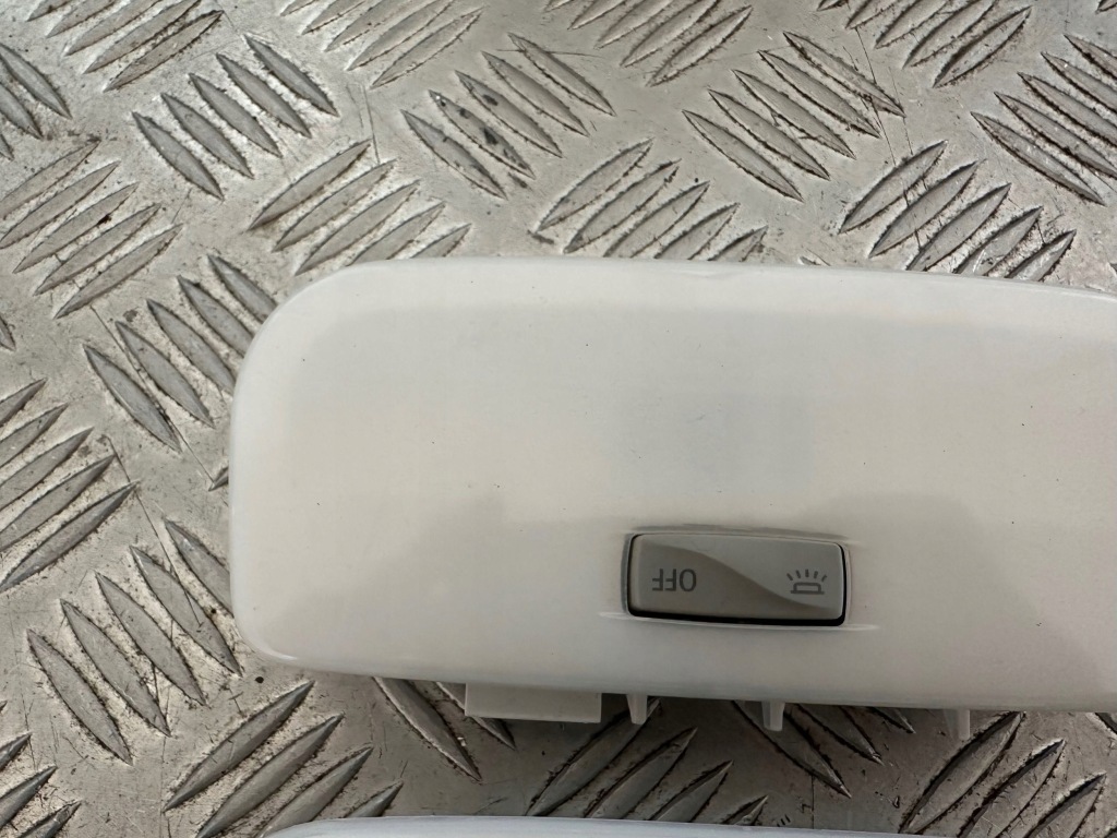 Renault megane 3 фонари обшивки потолка освещение кабины комплект с Разборки