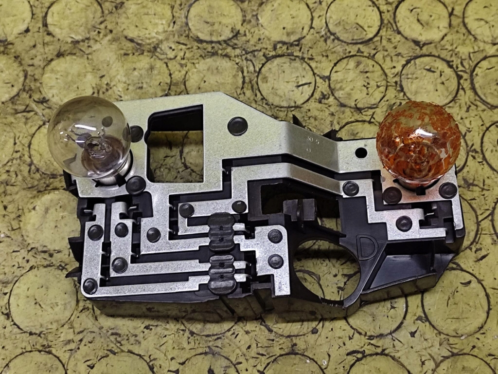 фото №7, Renault laguna ii lift лампа правий задня