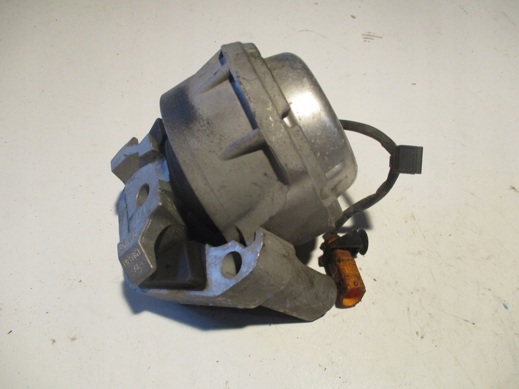 фото №1, Кронштейн кронштейн подушка двигуна 4g0199381eh