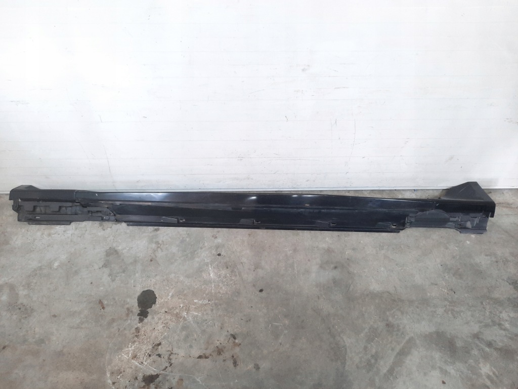 фото №4, Порог левый накладка порог левая audi rs6 c8