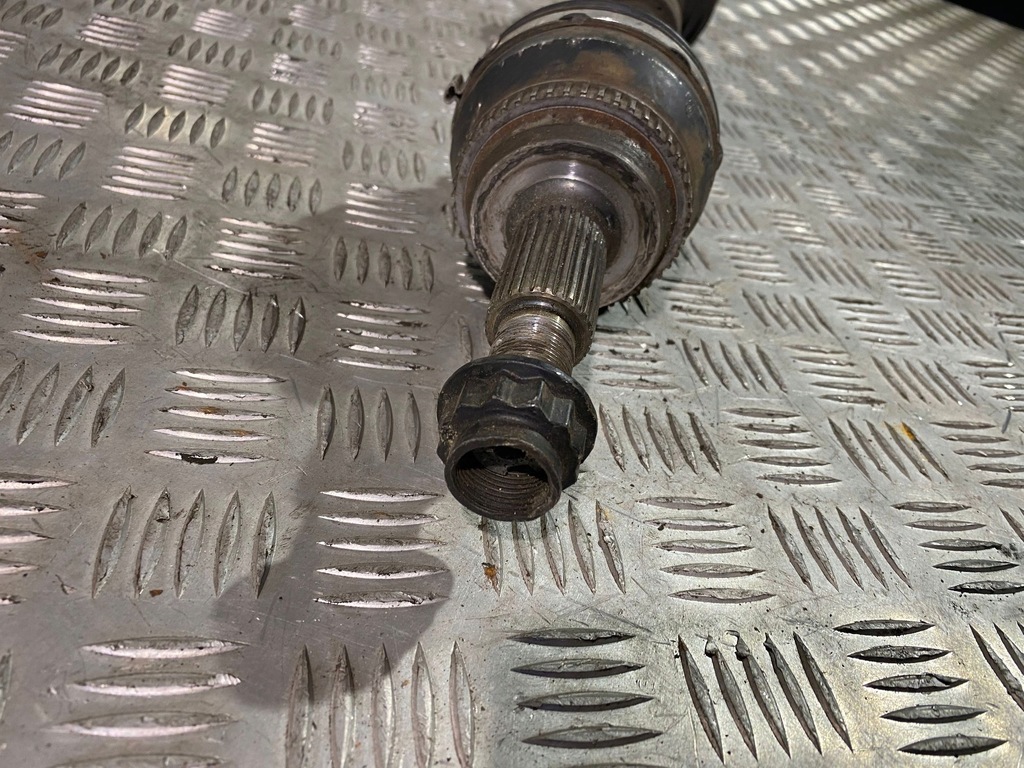 фото №4, Lexus rx 450h 2017 привідний вал передня