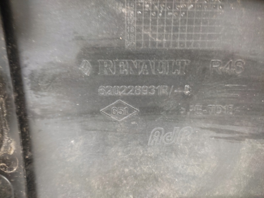 фото №11, Renault twingo iii gt sport бампер перед 2014-