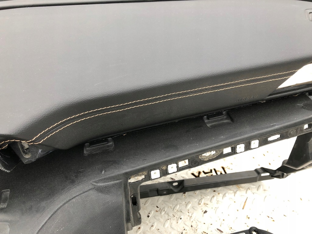 фото №6, Peugeot 5008 приборная панель приборная панель консоль подушки безопасности