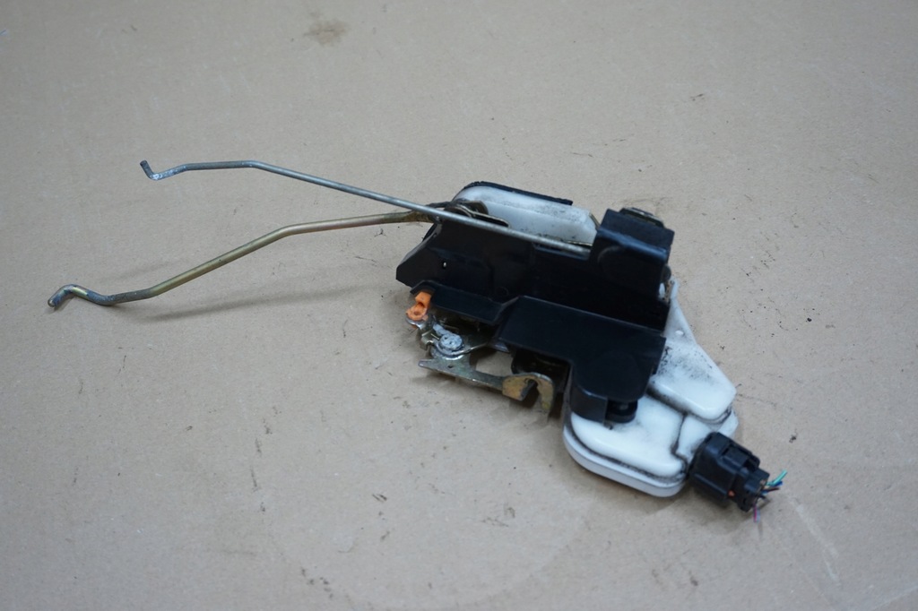 фото №7, Pajero pinin замок двері лівий перед 5-pinów eu