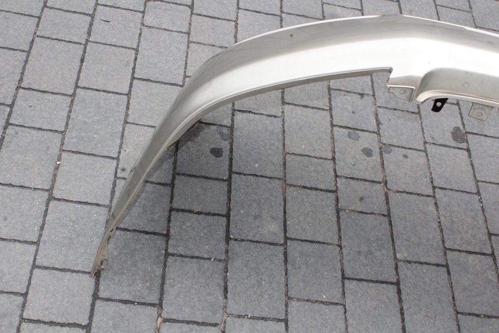 фото №10, Бампер перед toyota avensis verso