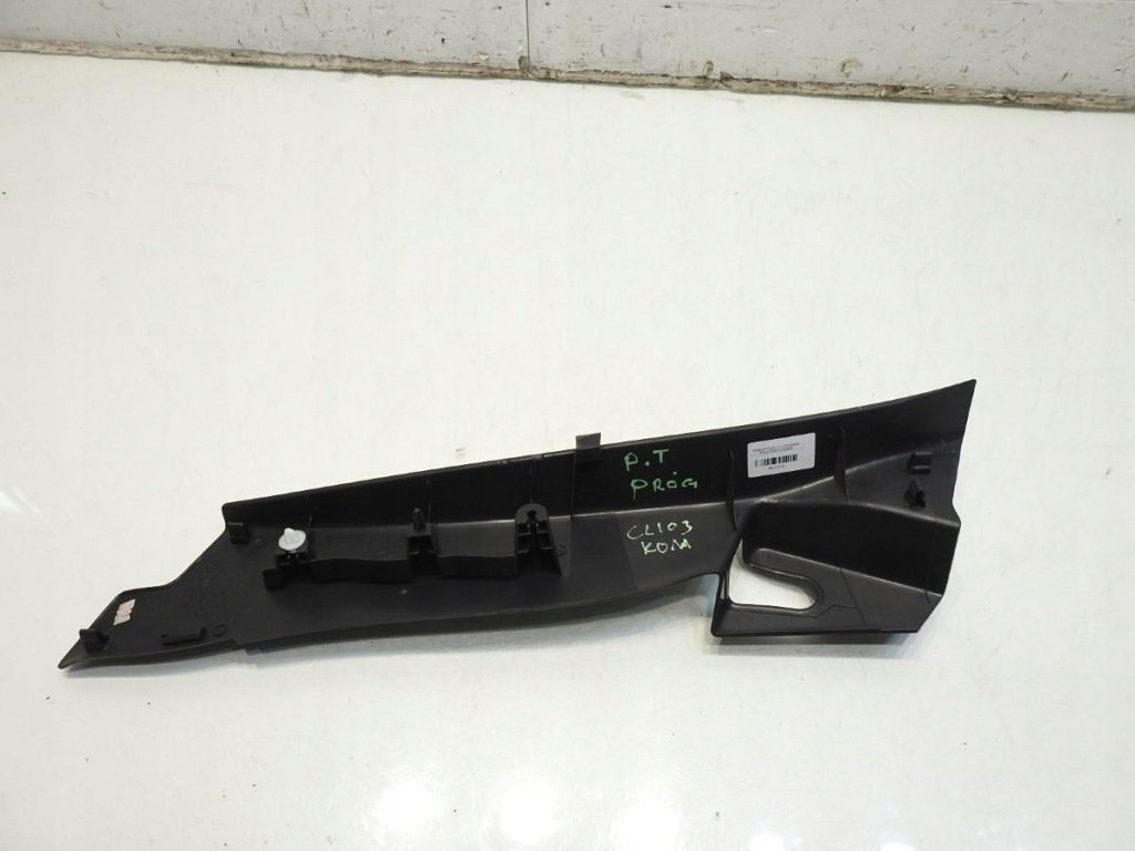 Накладка  накладка порога  правый  задний renault clio 3 универсал 8200313523 Доставка