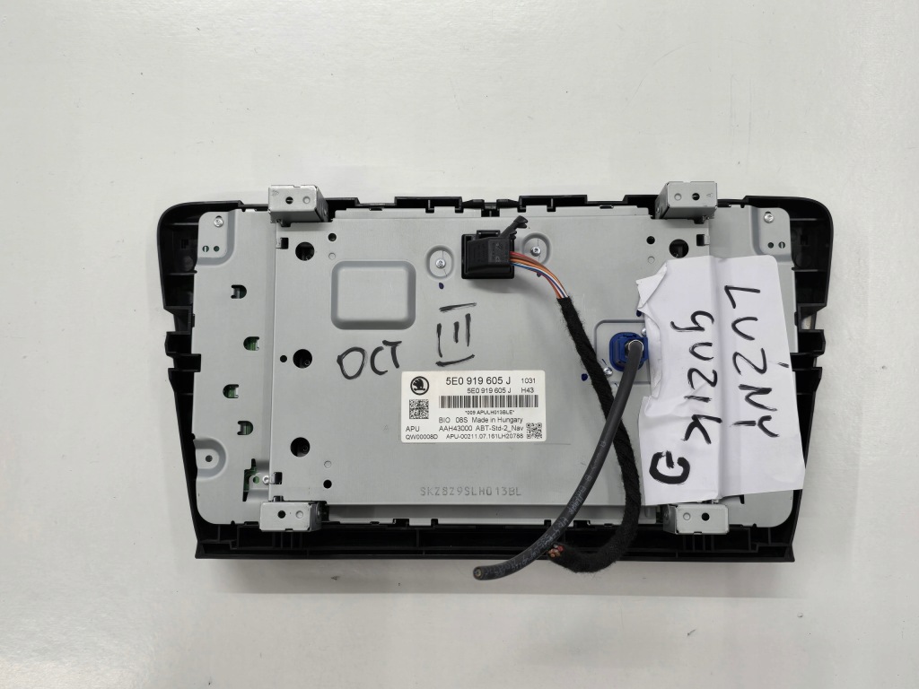 фото №5, Skoda octavia iii 16r дисплей экран радио 5e0919605j повреждённый