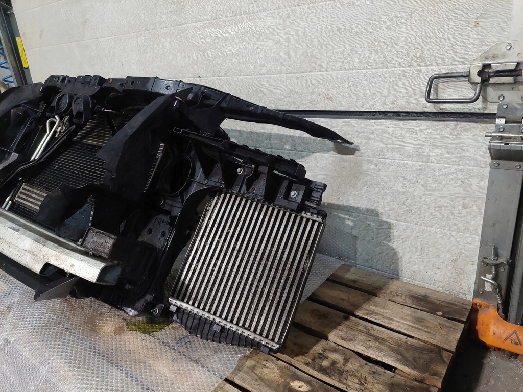 фото №2, Pas передний kompletny audi q7 4l lift 3.0 tdi 2010/2015 rok