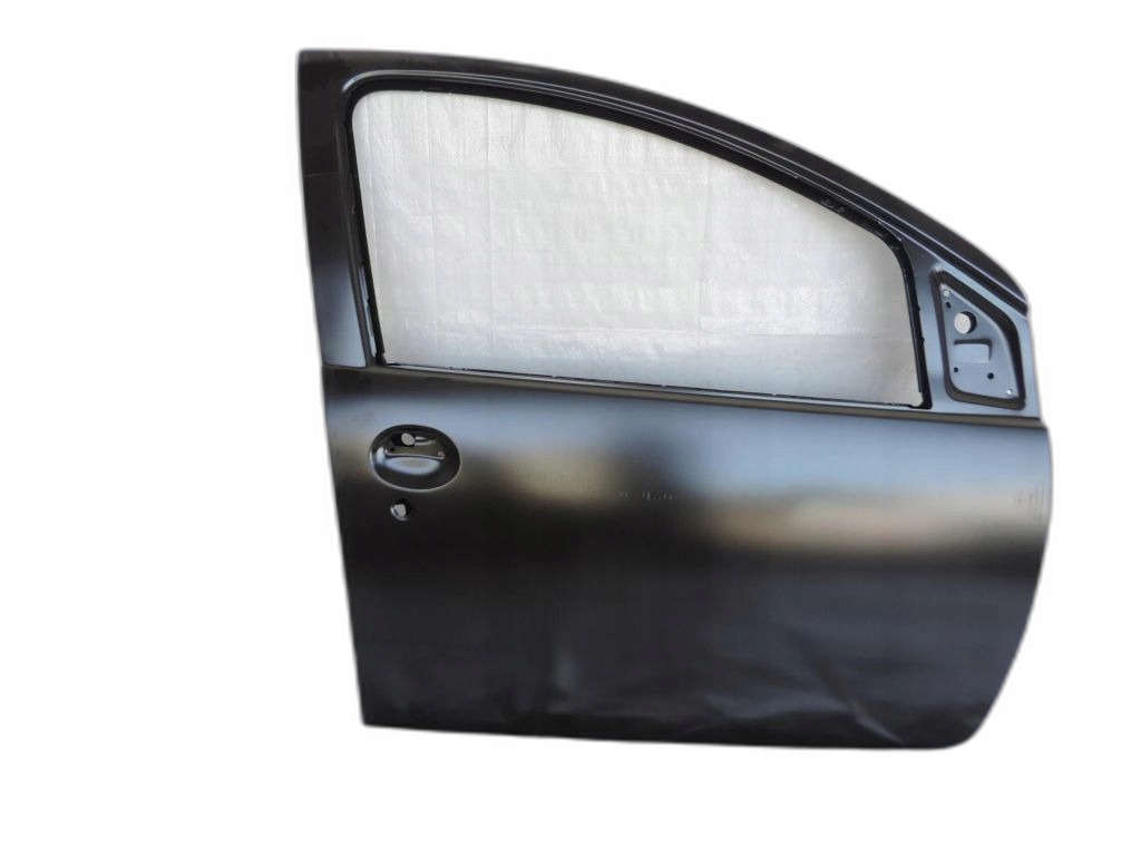 фото №1, Двері праве перед toyota aygo 67001-0h010 nowe оригінал