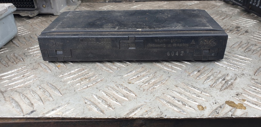 фото №1, Bmw e34 модуль блок керування комфорту 8368571