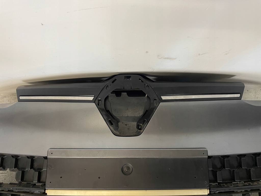 фото №8, Бампер перед передній renault megane v e tech