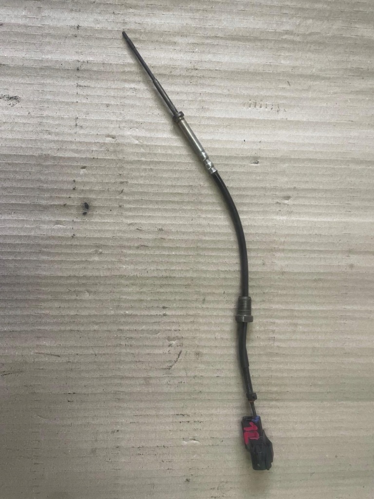 фото №13, Toyota hilux 2.4 2gd ftv 2016 оборудование двигателя натяжитель труба колесо