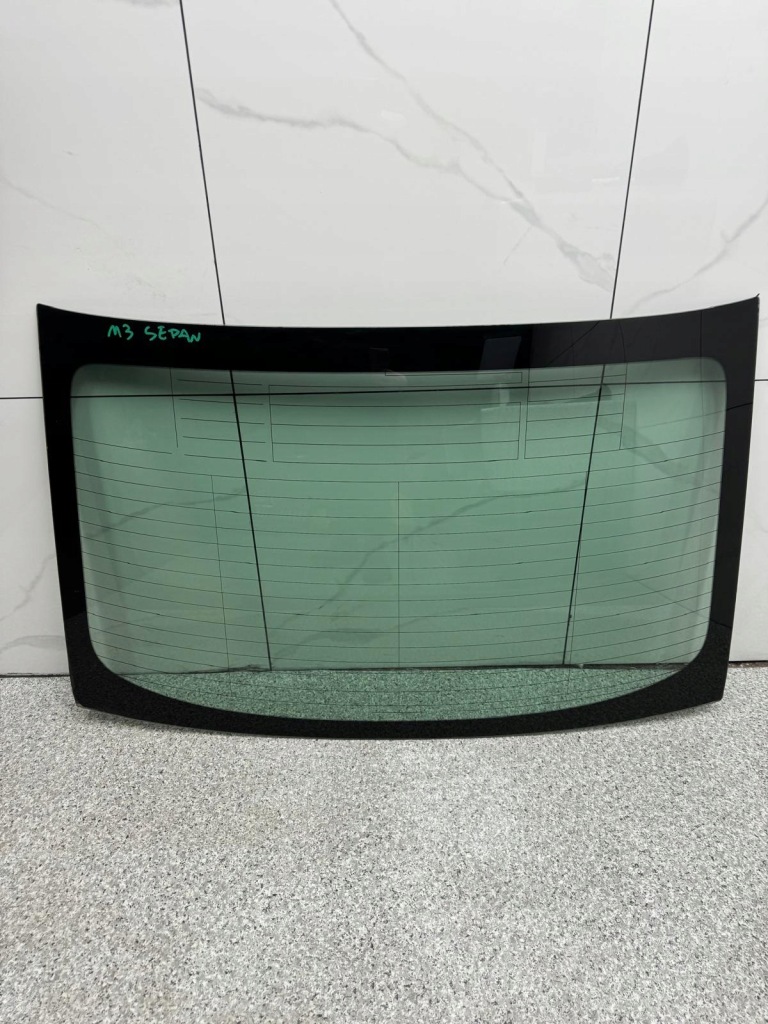 Купити Скло задня задня mazda 3 bm 2013-2017 sedan