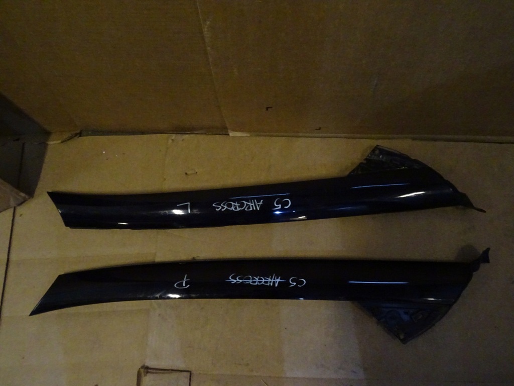 фото №1, Citroen c5 aircross молдинг стійка права