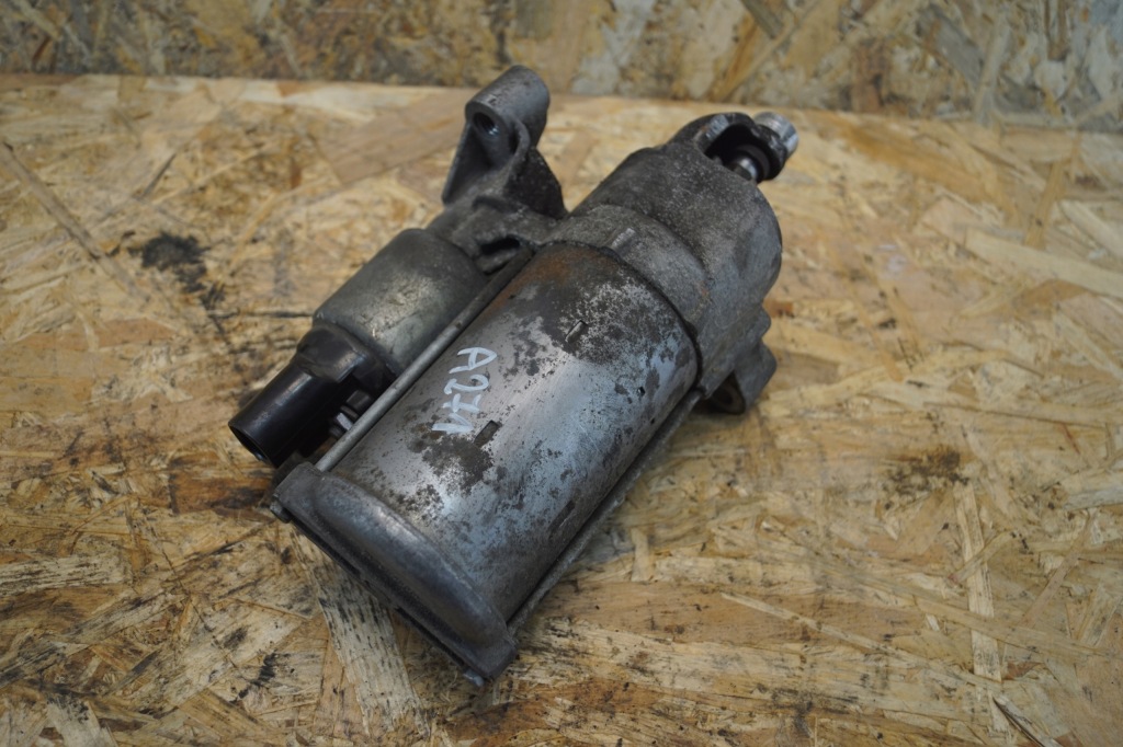 Стартер audi a4 b8 a5 2.0 tdi 04l911021 Київ