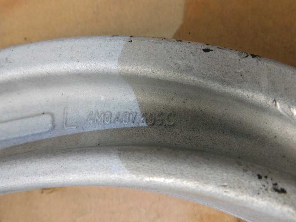 Audi q7 4m поворотний кулак ліва важелі амортизатор ступиця супорт привідний вал komplt в Україні