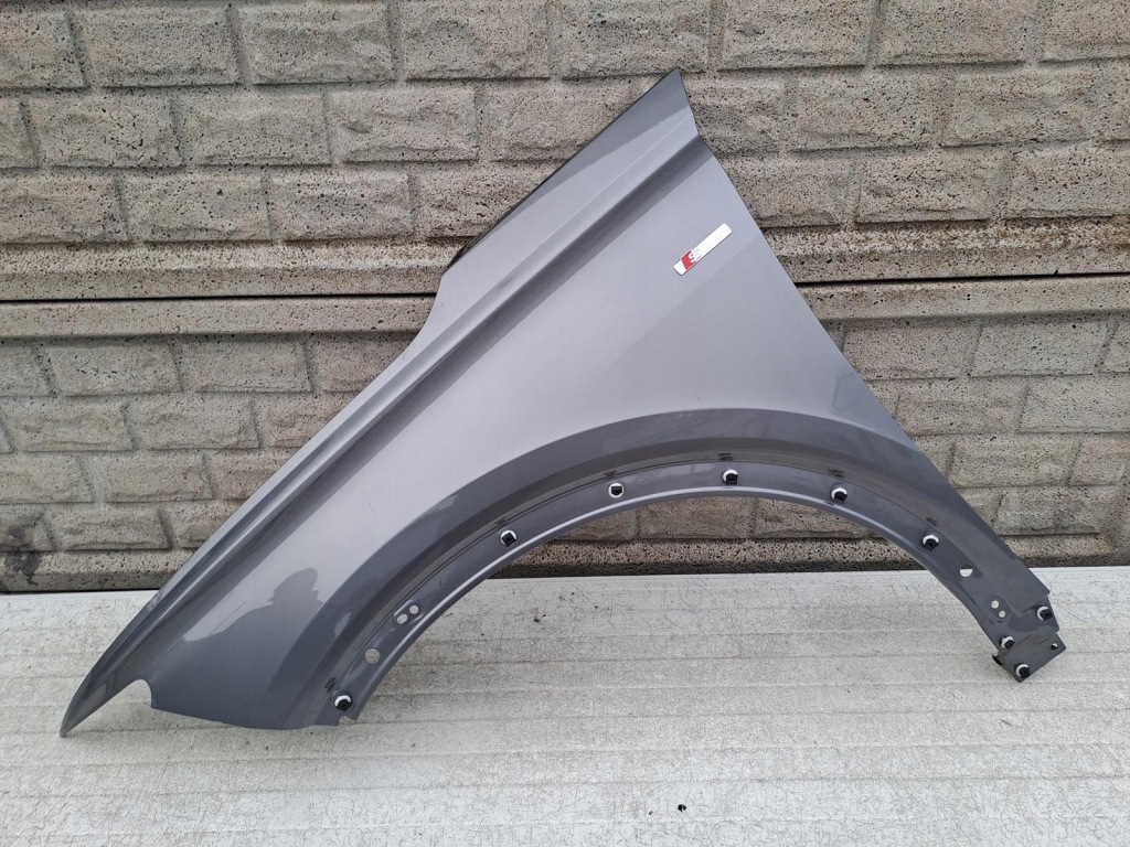 фото №1, Audi q4 крыло передний левый оригинал