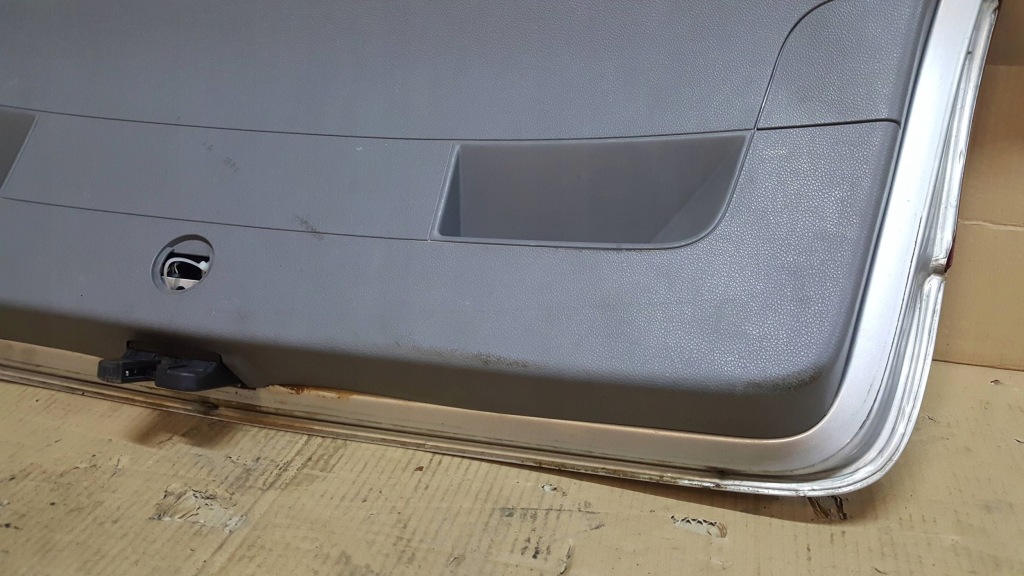 фото №14, Кришка багажника багажника задня задня vw golf v hb 03- lak. la7w