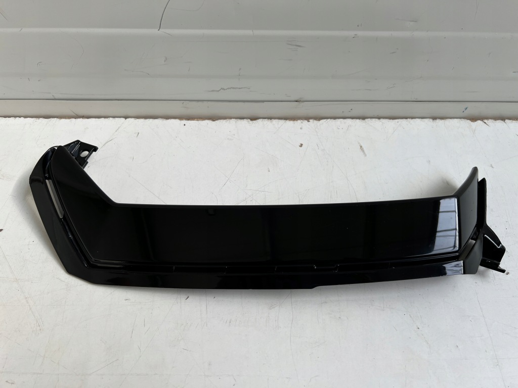 Купити Спойлер бампера, накладка lamborghini urus ліва left 4ml807819