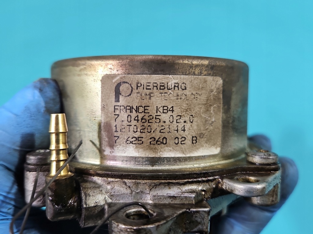 Насос вакуум bmw f20 7625260 1.6 t Зі Шроту