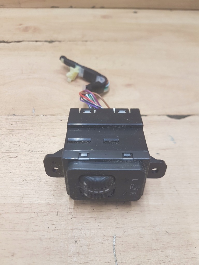 фото №1, Переключатель подогрев сидений subaru forester iii