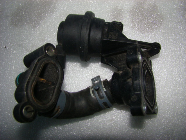 фото №1, Трубка клапан води audi a6 c7 059121506c