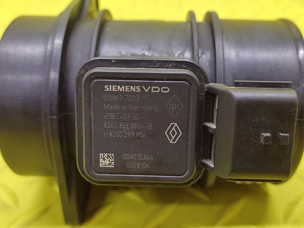 фото №7, Renault clio iii 1.5 dci расходомер 8200358901