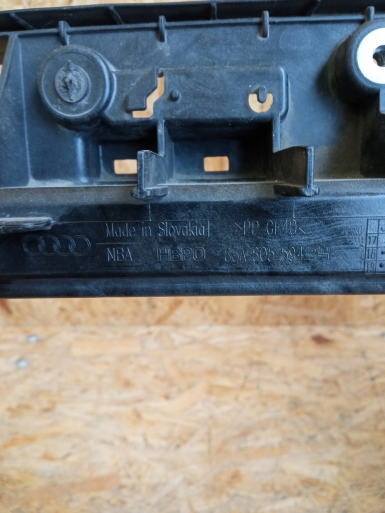 Ремінь передній підсилювач audi q3 2 tfsi 18- Київ