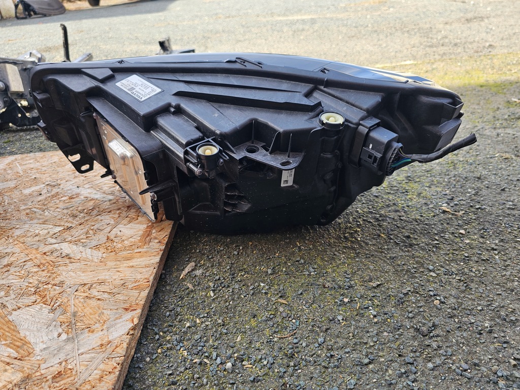 фото №13, Volvo xc40 перед капот бампер лампы