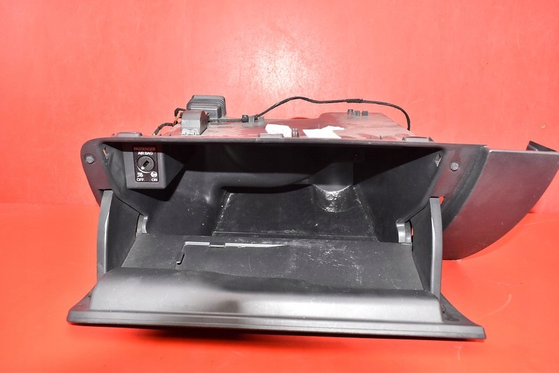 фото №9, Бардачок пассажира eu 5jb857097 skoda rapid 12-17