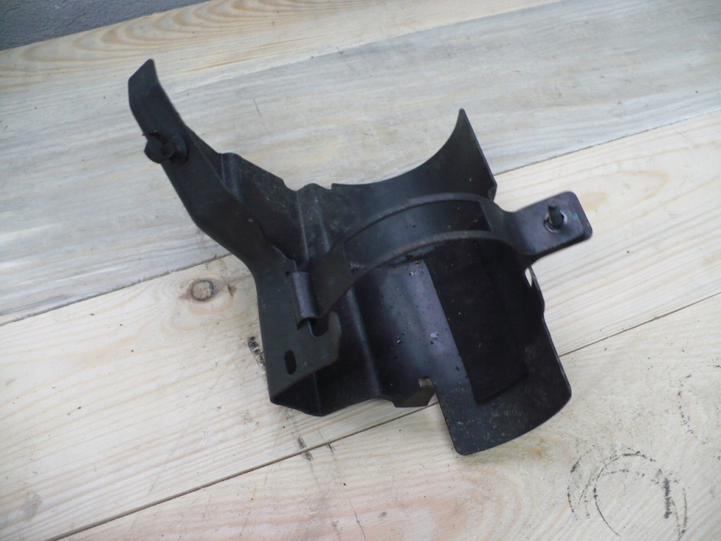 фото №1, Кронштейн фильтра топлива renault latitude 2.0 dci 8200788396