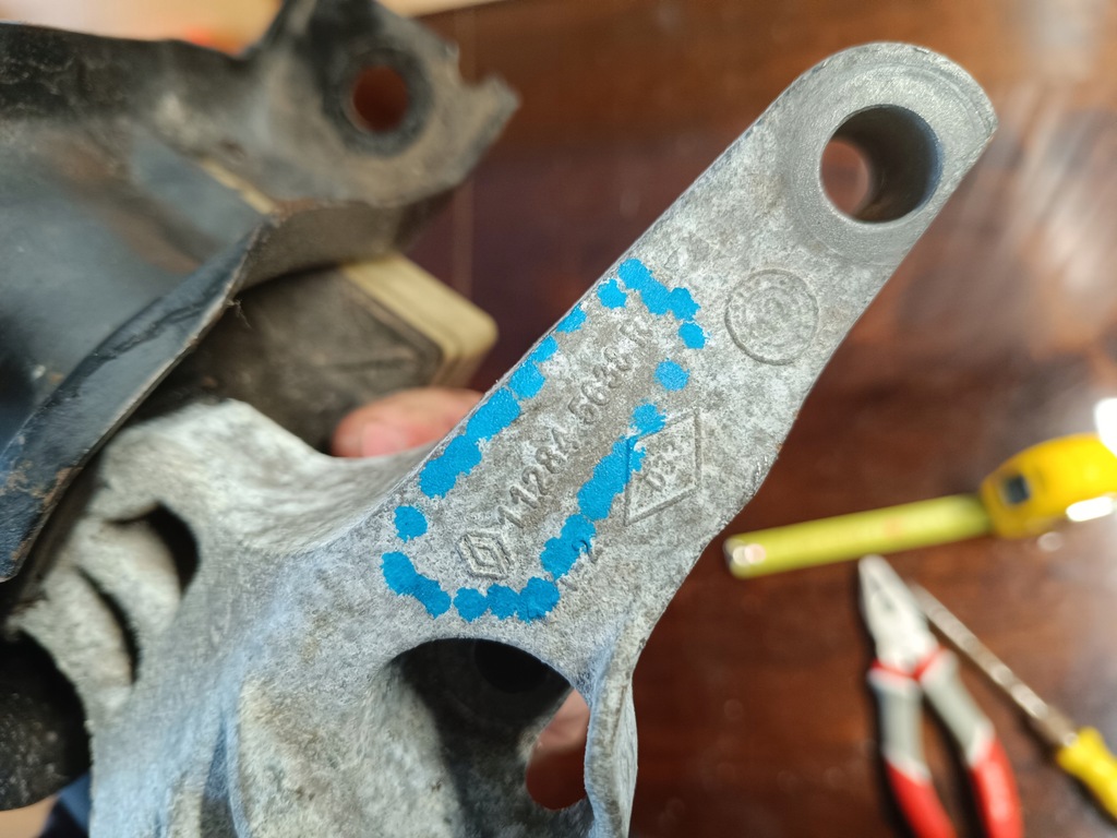 фото №4, Кронштейн двигателя renault clio iv captur sandero ii 112845638r