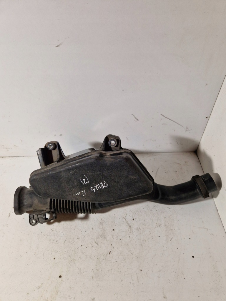 фото №1, Toyota prius iii 09-15 резонатор труба воздуха