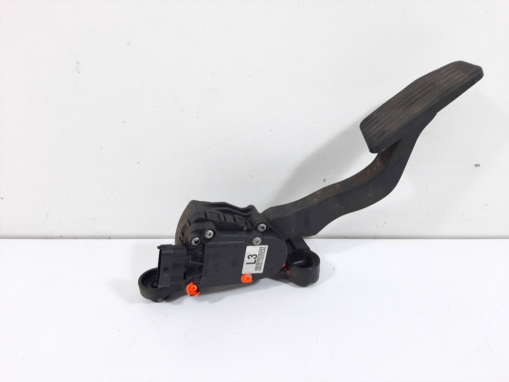 фото №8, Kia sportage 2 ii lift 2.0crdi 09r потенциометр газа 327001f300