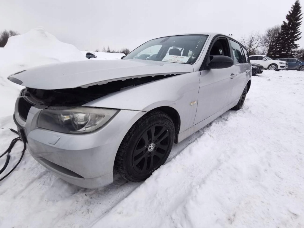 Bmw 3-series петля передних дверь - передние 2008 2.0l a046574 a046574 Киев